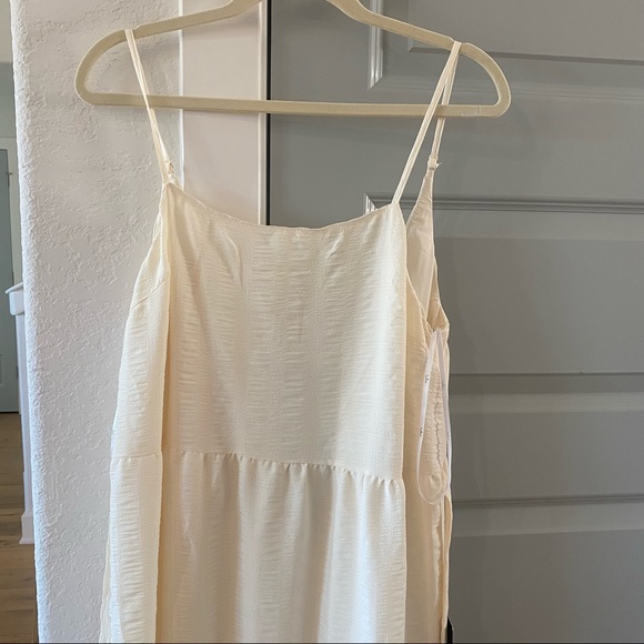 Lulu’s Dress Maxi NWT Magical Soiree Cream Sleeveless Tiered - Picture 3 of 6